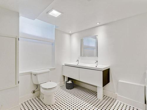 Bathroom - 1-4219 Boul. De Maisonneuve O., Westmount, QC - Indoor Photo Showing Bathroom