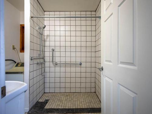Bathroom - 285  - 285C Rue Principale, Potton, QC - Indoor Photo Showing Bathroom