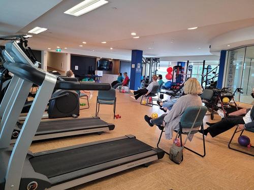 Salle d'exercice - 851-11 Place De La Triade, Pointe-Claire, QC - Indoor Photo Showing Gym Room
