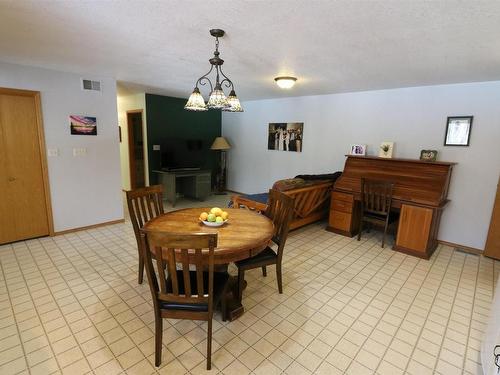 1 Bait & Tackle Road, Nestor Falls, ON - Indoor Photo Showing Dining Room