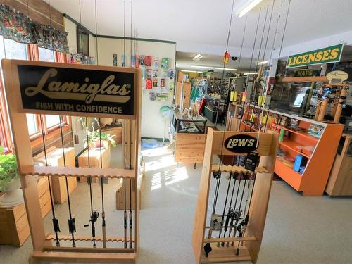 1 Bait & Tackle Road, Nestor Falls, ON - Indoor Photo Showing Other Room