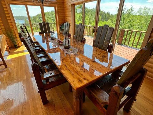 60 Marsh Bay Road, Nestor Falls, ON - Indoor Photo Showing Dining Room