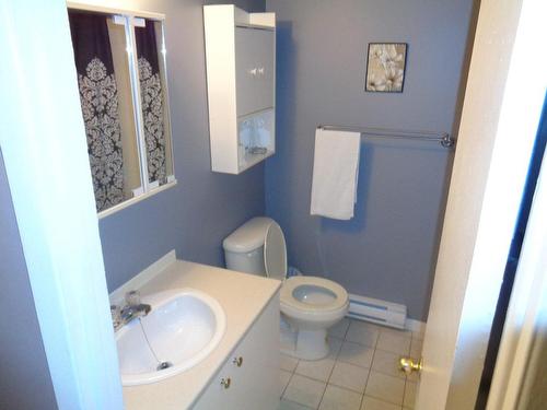 Salle de bains - 645 Boul. Nobert, Longueuil (Le Vieux-Longueuil), QC - Indoor Photo Showing Bathroom