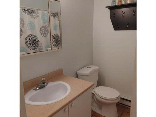 Salle de bains - 645 Boul. Nobert, Longueuil (Le Vieux-Longueuil), QC - Indoor Photo Showing Bathroom