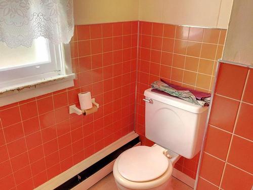 Salle de bains - 494 Rue St-Pie-X, Paspébiac, QC - Indoor Photo Showing Bathroom