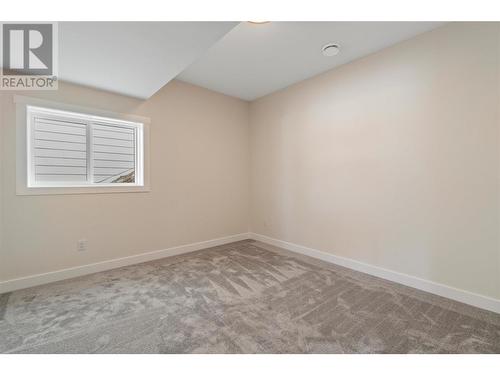 1840 10 Street Sw Unit# 21, Salmon Arm, BC - Indoor Photo Showing Other Room