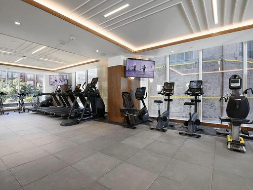 Salle d'exercice - 2809-1180 Rue De Bleury, Montréal (Ville-Marie), QC - Indoor Photo Showing Gym Room