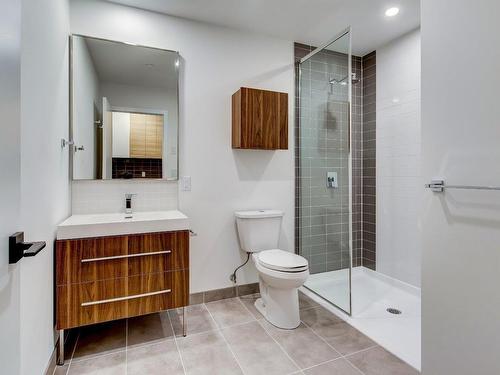 Bathroom - 3011-1180 Rue De Bleury, Montréal (Ville-Marie), QC - Indoor Photo Showing Bathroom
