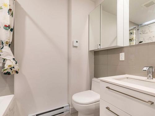Ensuite bathroom - 1811-2020 Boul. René-Lévesque O., Montréal (Ville-Marie), QC - Indoor Photo Showing Bathroom