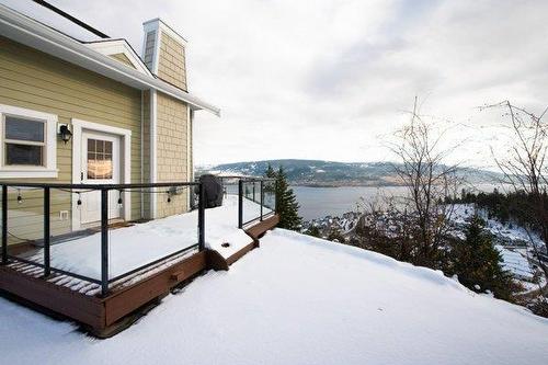 #487 7030 Terazona Drive,, Kelowna, BC - Outdoor With Body Of Water