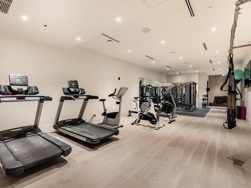 Exercise room - 615-1420 Boul. Mont-Royal, Montréal (Outremont), QC - Indoor Photo Showing Gym Room