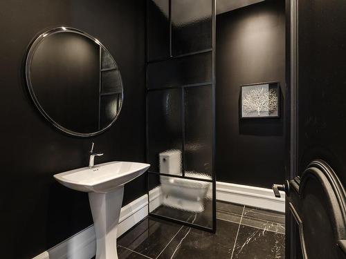 Powder room - 356-1420 Boul. Mont-Royal, Montréal (Outremont), QC - Indoor Photo Showing Bathroom
