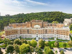 155-1420 Boul. Mont-Royal  Montréal (Outremont), QC H2V 4P3