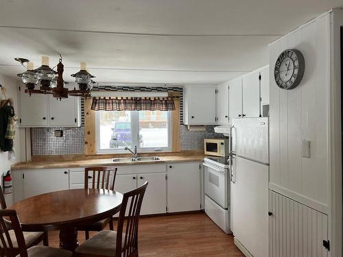 Kitchen - 794 Rue Principale, Rémigny, QC - Indoor