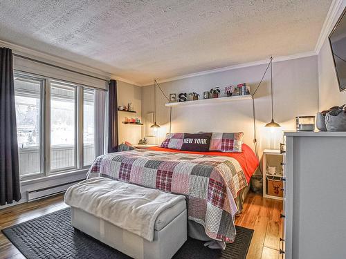 Master bedroom - 211Z  - 215Z Rue Principale E., Sainte-Agathe-Des-Monts, QC - Indoor Photo Showing Bedroom