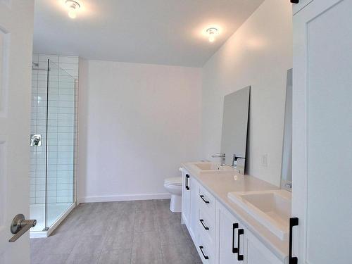Salle de bains - 128 Rue Des Tourterelles, Val-D'Or, QC - Indoor Photo Showing Bathroom