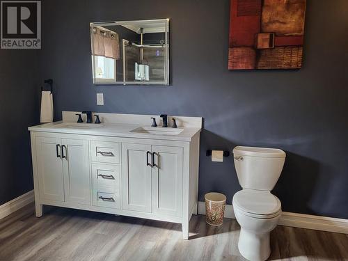 39 Jersey Avenue, Harbour Breton, NL - Indoor Photo Showing Bathroom