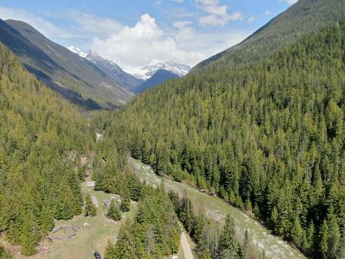 100 Glacier Creek Fsr, Kaslo, BC 