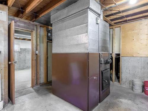 963E Yellowhead Highway, Clearwater, BC - Indoor Photo Showing Basement