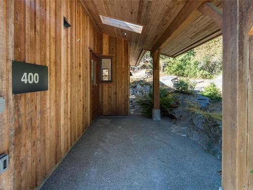 400 Baker Rd, Salt Spring, BC - 