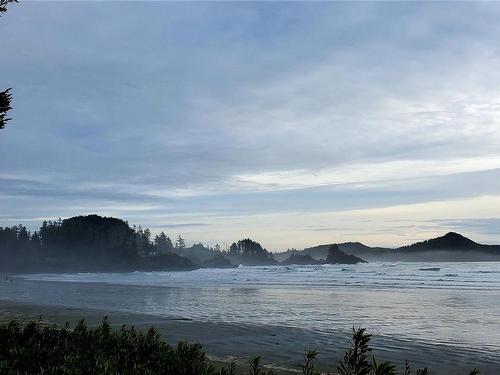 1333 Chesterman Beach Rd, Tofino, BC 