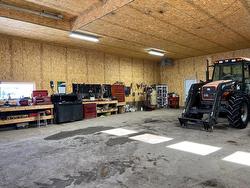 Garage - 