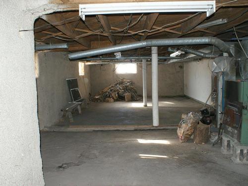 Basement - 171 Rg Des Plaines, Sainte-Eulalie, QC - Indoor Photo Showing Basement