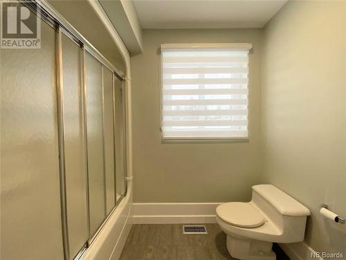 110 Bossé Avenue, Edmundston, NB - Indoor Photo Showing Bathroom