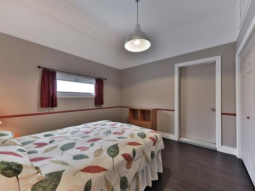 Bedroom - 2200 Rue Gardenvale, Saint-Bruno-De-Montarville, QC - Indoor Photo Showing Bedroom