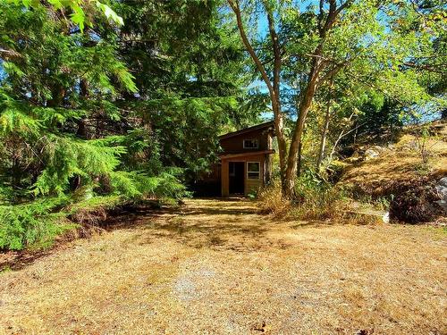 2639 Cherrier Rd, Quadra Island, BC - Outdoor