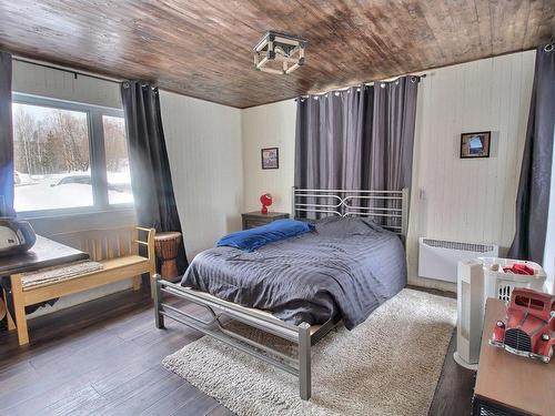 Chambre Ã Â coucher - 4280 Ch. De La Chapelle, Rouyn-Noranda, QC - Indoor Photo Showing Bedroom