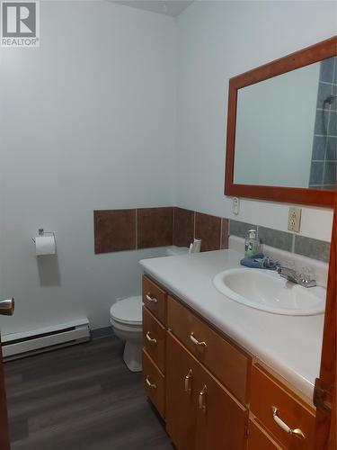 16 A/B And 18 Currie Avenue, Port Aux Basques, NL - Indoor Photo Showing Bathroom