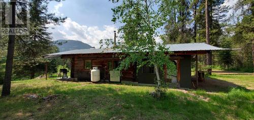 18950 North Fork Road, Grand Forks, BC - Outdoor