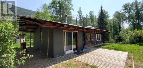 18950 North Fork Road, Grand Forks, BC - Outdoor With Deck Patio Veranda With Exterior