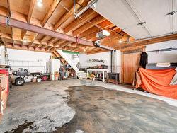 Garage - 