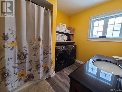 480 North View Road, North View, NB - Indoor Photo Showing Laundry Room