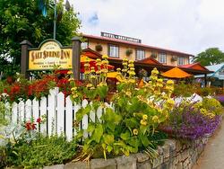 132 Lower Ganges Rd  Salt Spring, BC V8K 2S9