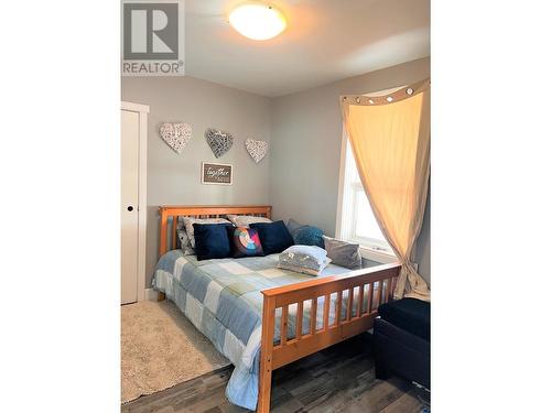 905 120 Avenue, Dawson Creek, BC - Indoor Photo Showing Bedroom