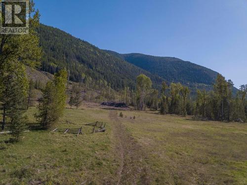 5155 3 Highway, Creston, BC 