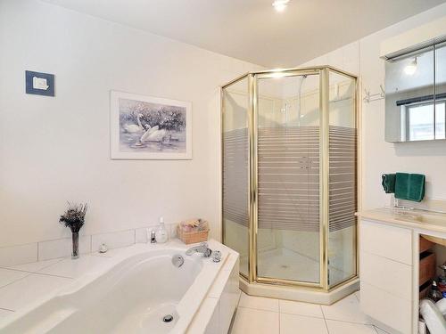 Salle de bains - 55  - 57 7E Avenue, Saint-Jean-Sur-Richelieu, QC - Indoor Photo Showing Bathroom