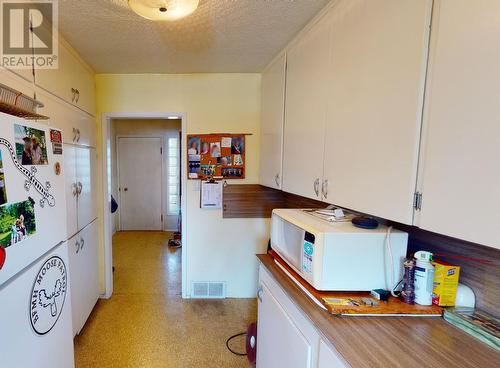 910 Graham Avenue, Quesnel, BC - Indoor Photo Showing Other Room