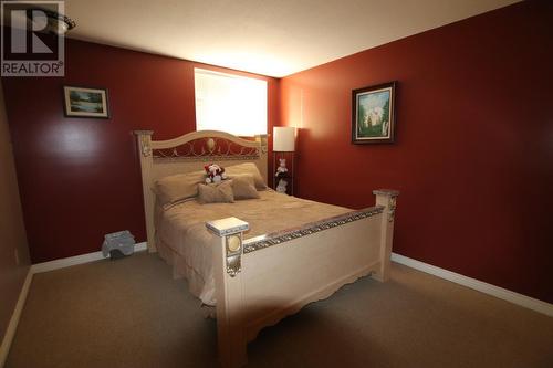 12 Collier Place, Tumbler Ridge, BC - Indoor Photo Showing Bedroom