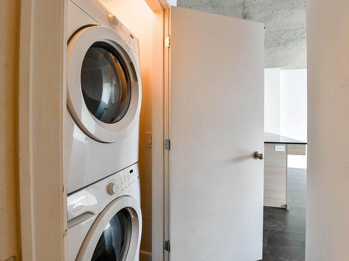 Salle de lavage - 951-1414 Rue Chomedey, Montréal (Ville-Marie), QC - Indoor Photo Showing Laundry Room