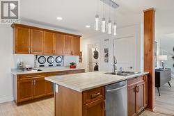 stunning kitchen - 