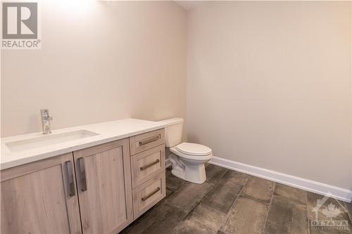 4642 Cornett Lane, St Andrews West, ON - Indoor Photo Showing Bathroom