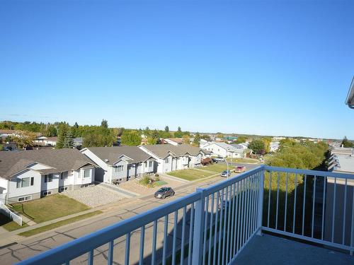 #305 4110 43 Av, Bonnyville Town, AB 