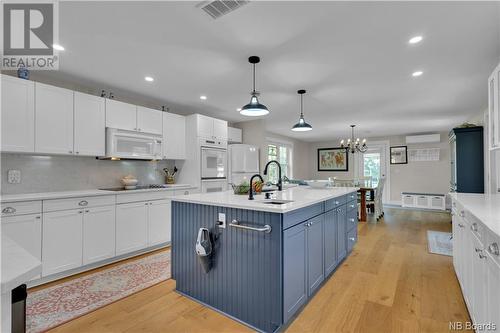 128 Queen Street, Saint Andrews, NB - Indoor Photo Showing Kitchen With Upgraded Kitchen