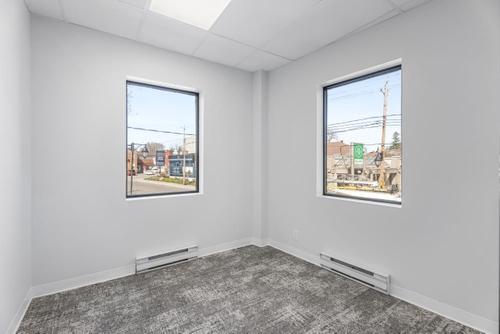 Office - 200-620 Ch. Du Bord-Du-Lac-Lakeshore, Dorval, QC - Indoor Photo Showing Other Room