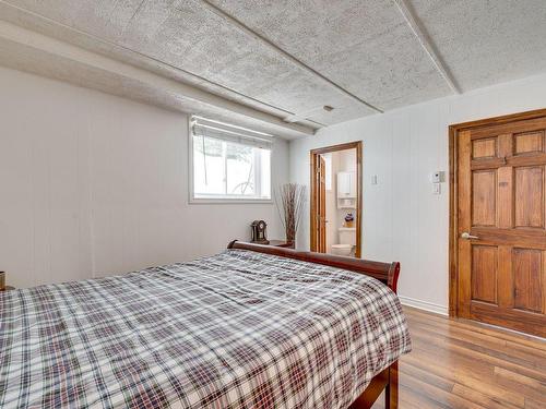 Chambre Ã  coucher principale - 830 Ch. Du Lac, Saint-Sauveur, QC - Indoor Photo Showing Bedroom