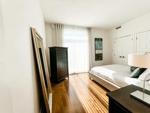 Chambre Ã  coucher principale - 3454 Rue Des Francs-Bourgeois, Boisbriand, QC - Indoor Photo Showing Bedroom
